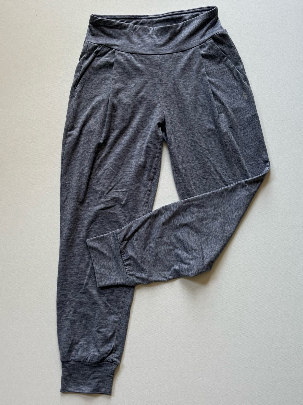 Free Country Women's Small Heather Gray Joggers Pleated